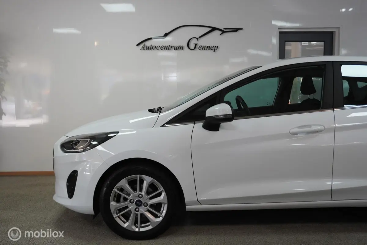 1.0 EcoBoost Hybrid Titanium 125PK