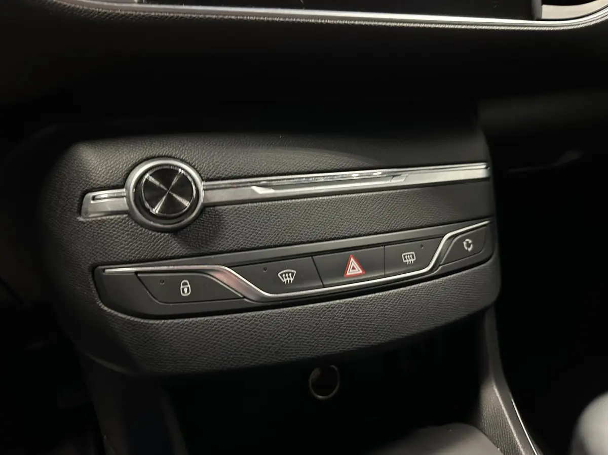 1.2 PureTech Allure|Pano|Airco|Cruise|Navi|Apple Carplay|NAP|