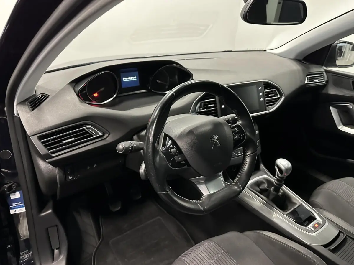 1.2 PureTech Allure|Pano|Airco|Cruise|Navi|Apple Carplay|NAP|