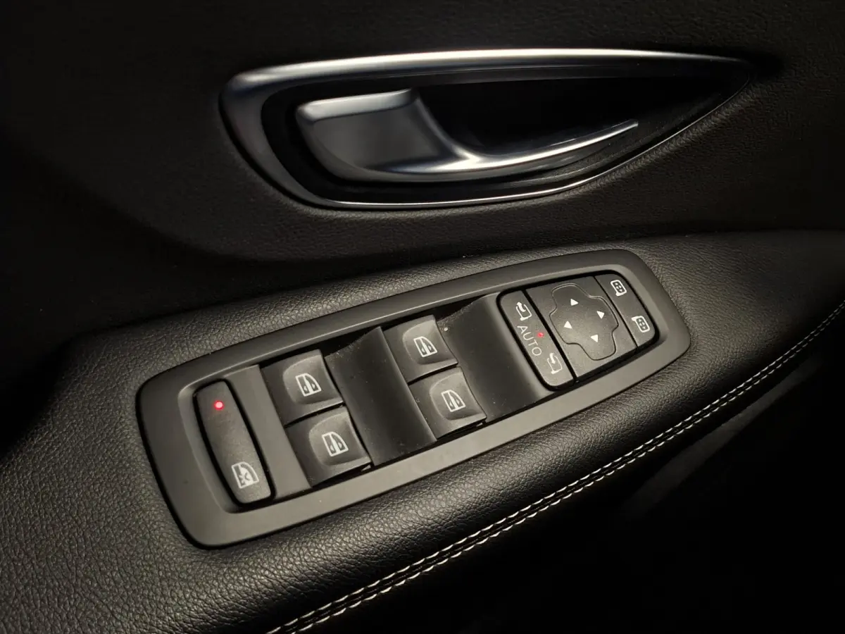 1.3 TCe Limited 7pers. Head Up Navi Carplay Auto.Parkeren