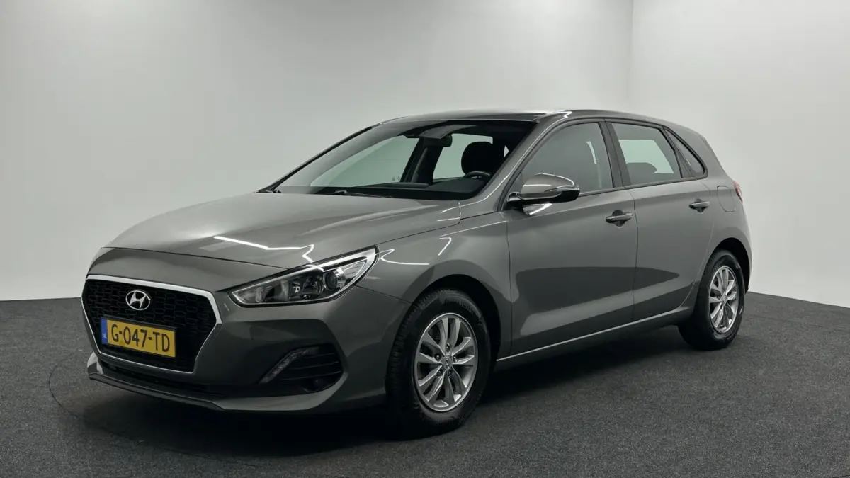 1.0 T-GDI Comfort CLIMATE CAMERA CARPLAY LM