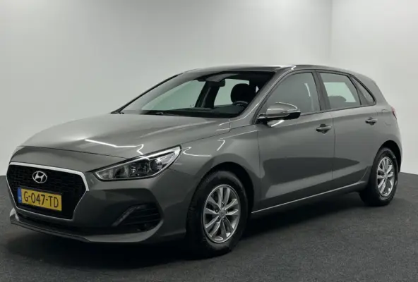 1.0 T-GDI Comfort CLIMATE CAMERA CARPLAY LM