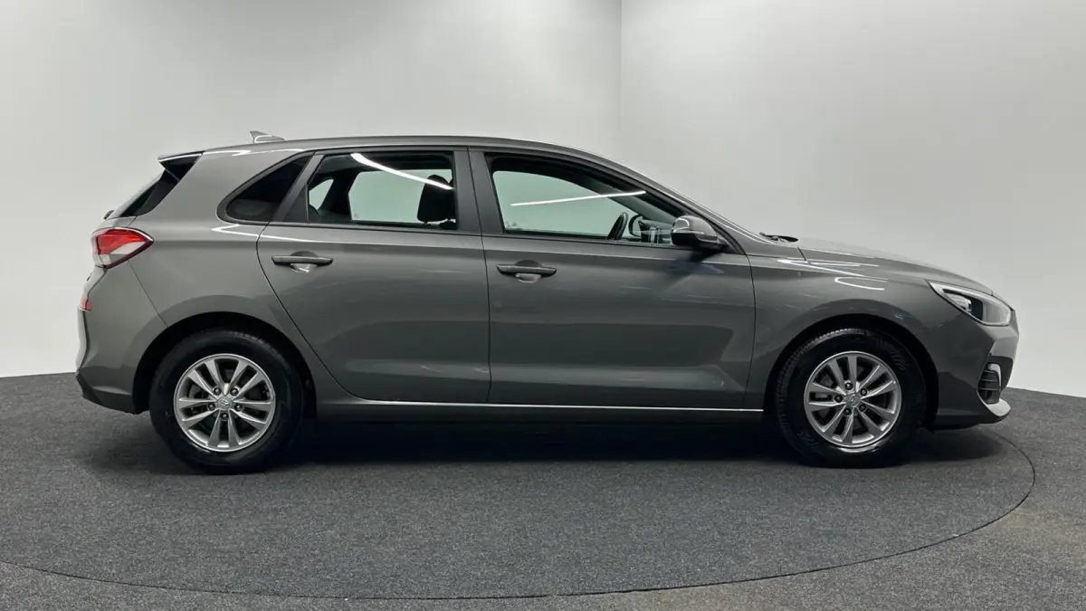 1.0 T-GDI Comfort CLIMATE CAMERA CARPLAY LM