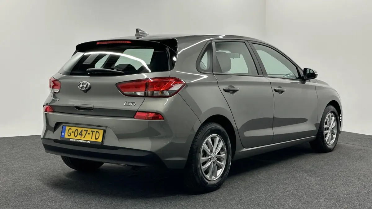 1.0 T-GDI Comfort CLIMATE CAMERA CARPLAY LM