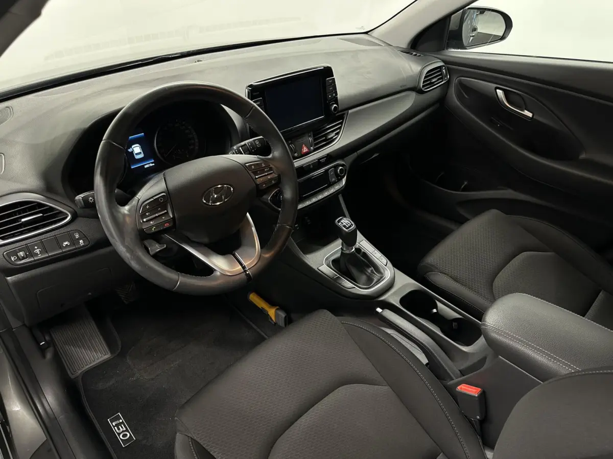 1.0 T-GDI Comfort CLIMATE CAMERA CARPLAY LM