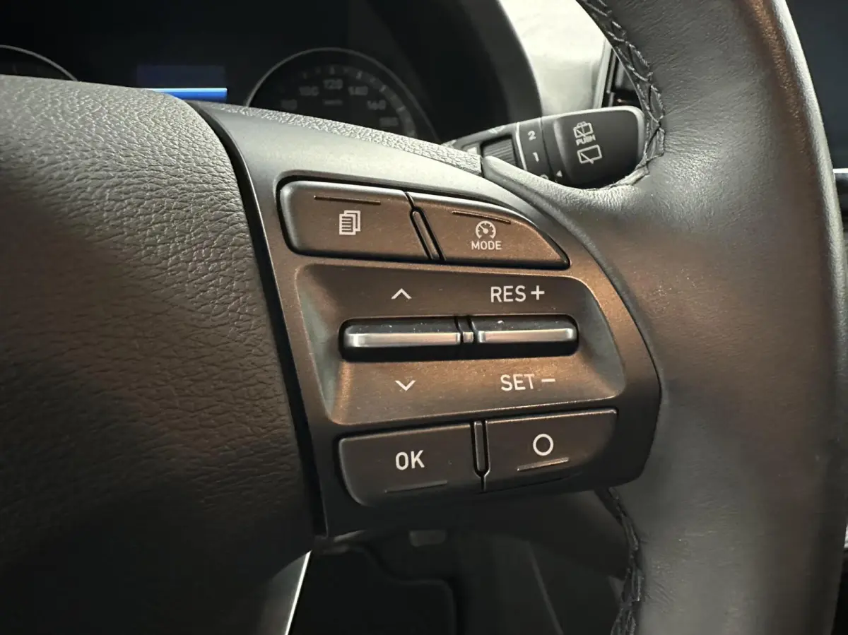 1.0 T-GDI Comfort CLIMATE CAMERA CARPLAY LM