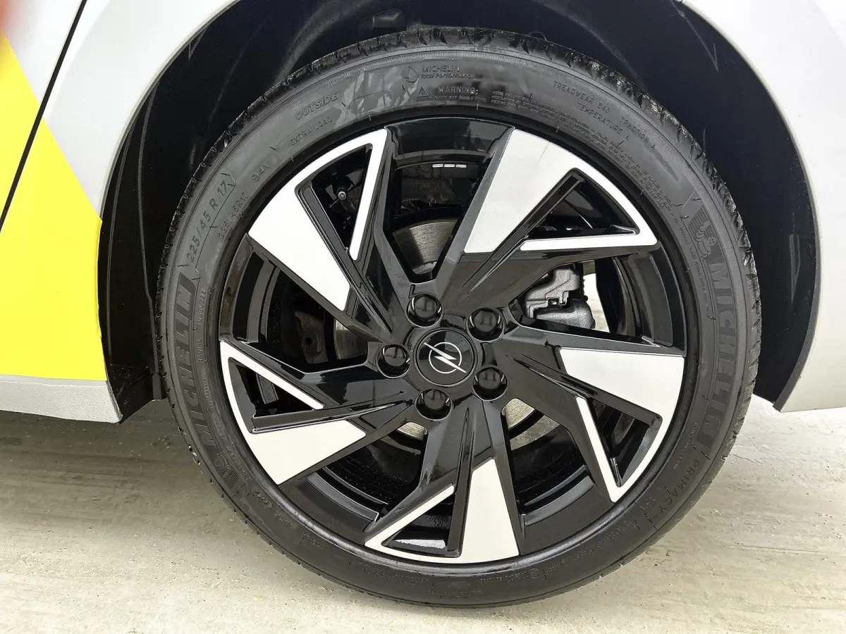 1.2 Turbo Hybrid GS | DEMO SALE | TOT 2 + 6 JAAR GARANTIE | beschikbaar vanaf 15-12-2026