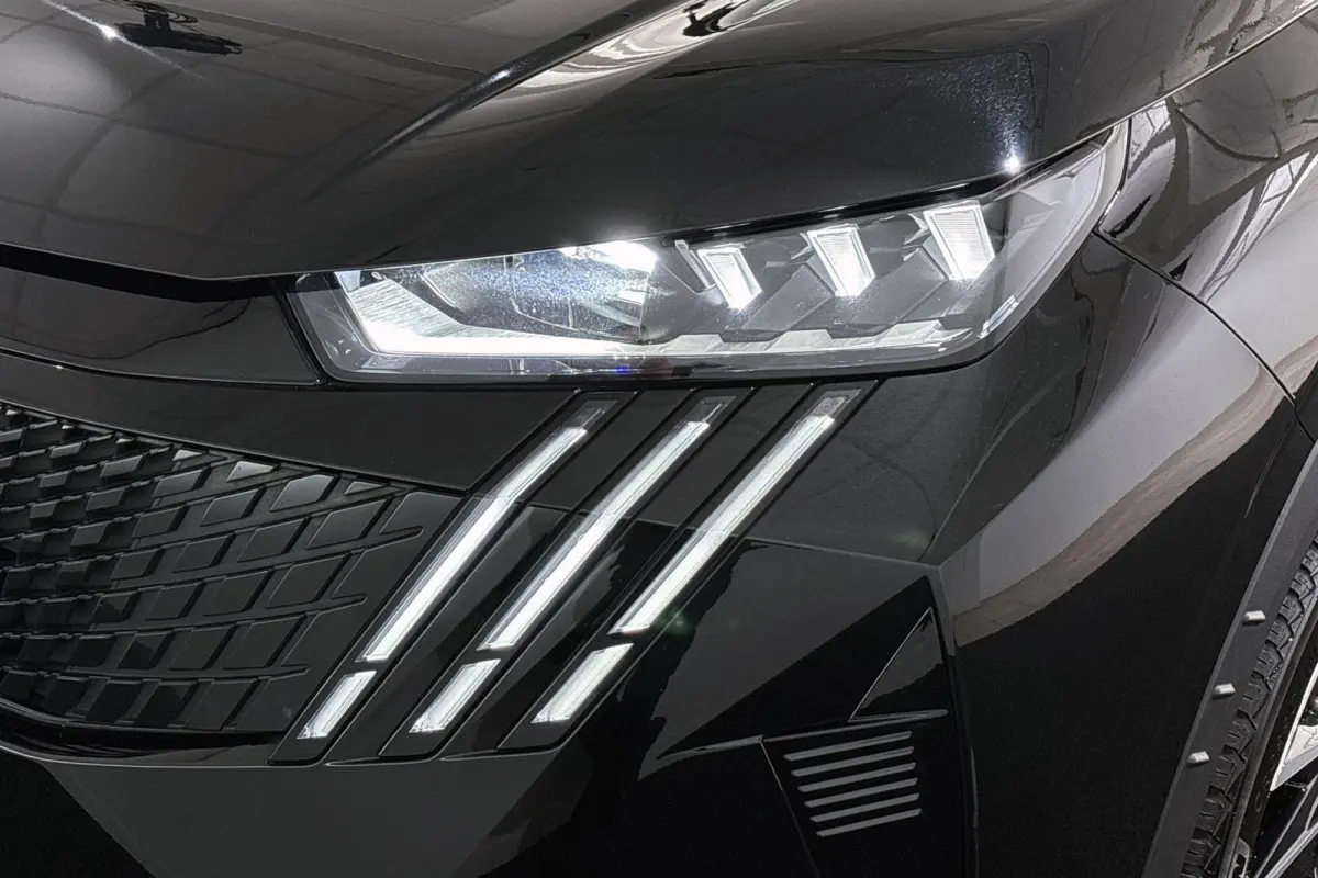 1.2 Hybrid 145 GT Massage 360 Camera Stoelverwarming Elektrische Stoelverstelling