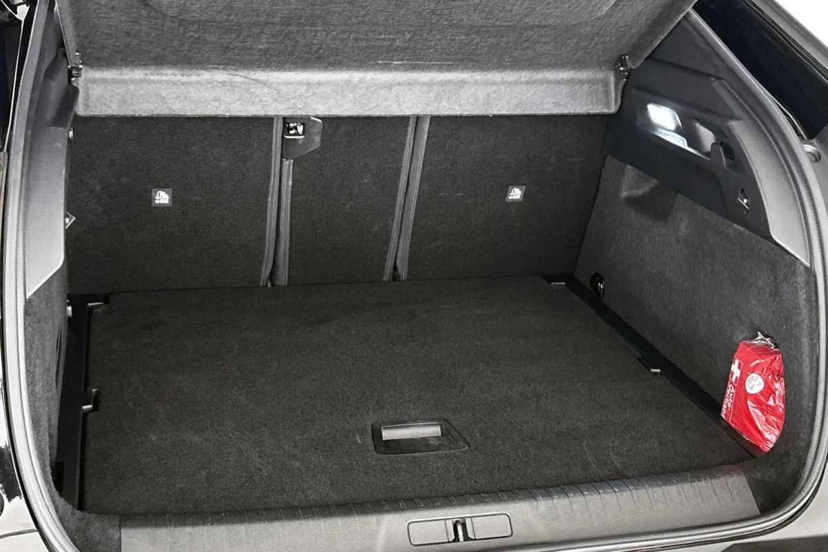 1.2 Hybrid 145 GT Massage 360 Camera Stoelverwarming Elektrische Stoelverstelling