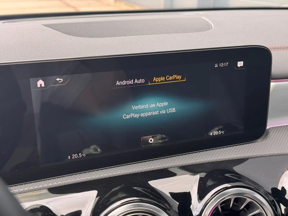 180 AMG EL-STOEL l PANO l SFEER l MATRIX l SOUND l KEYLESS l CAMERA l CARPLAY NIGHT l ORG.NL