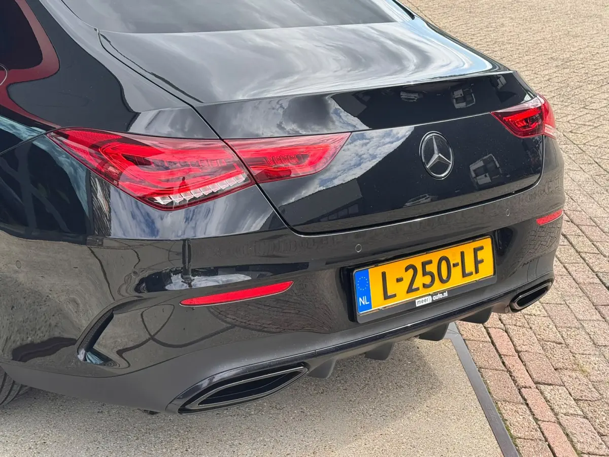 180 AMG EL-STOEL l PANO l SFEER l MATRIX l SOUND l KEYLESS l CAMERA l CARPLAY NIGHT l ORG.NL