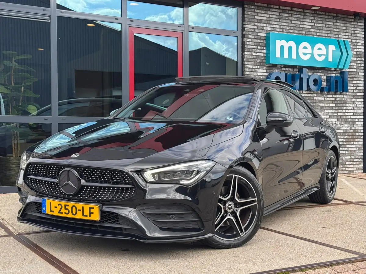 180 AMG EL-STOEL l PANO l SFEER l MATRIX l SOUND l KEYLESS l CAMERA l CARPLAY NIGHT l ORG.NL