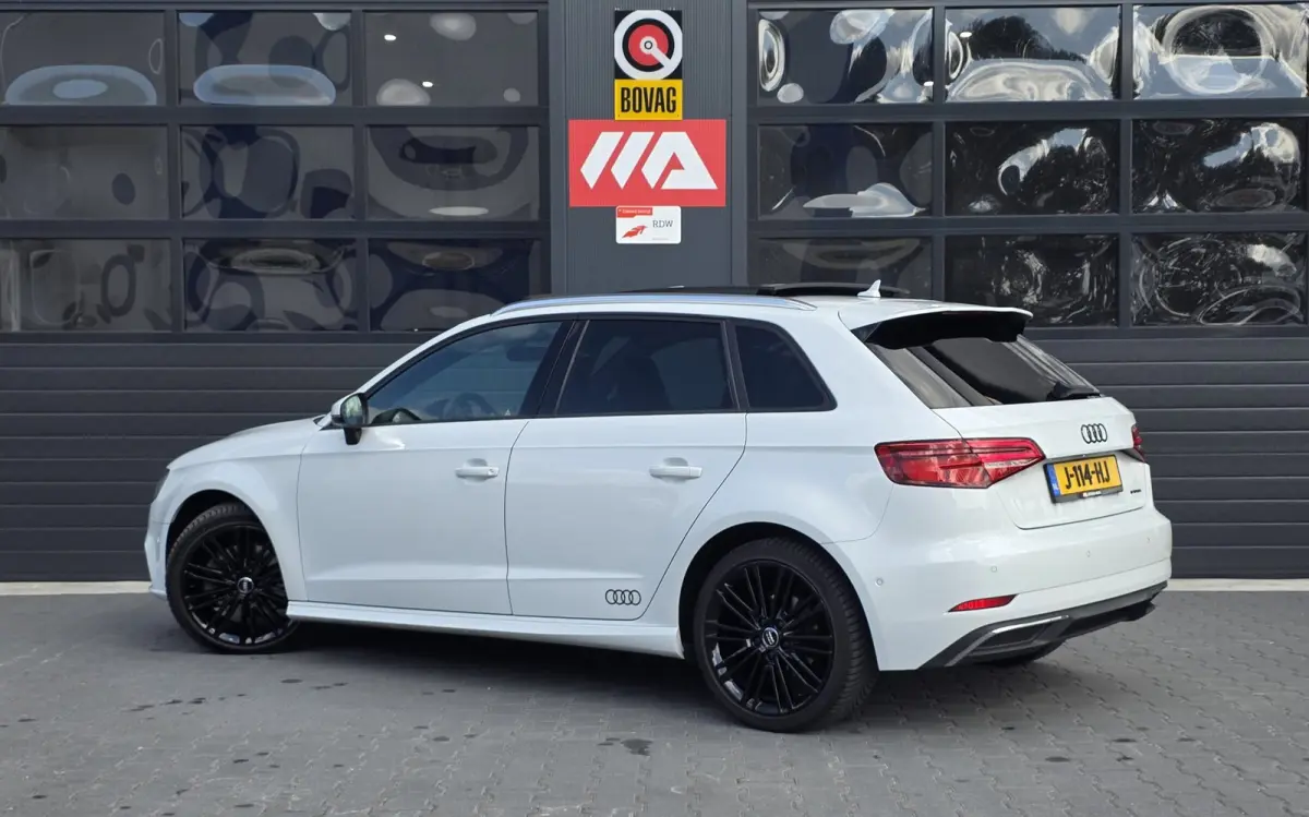 1.4 e-tron Sport Pro Line plus | PANO | B&O | RS SEATS | BLACK OPTIEK