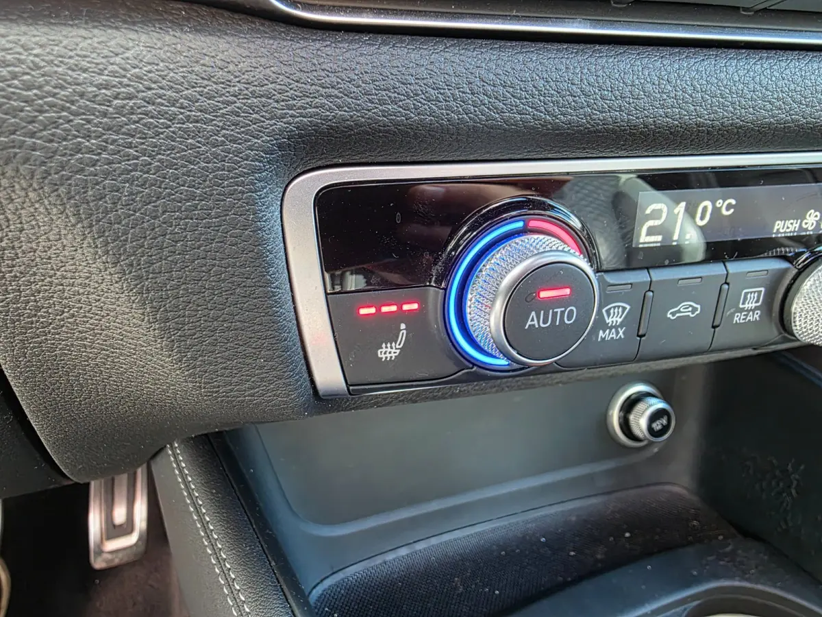 1.4 e-tron Sport Pro Line plus | PANO | B&O | RS SEATS | BLACK OPTIEK