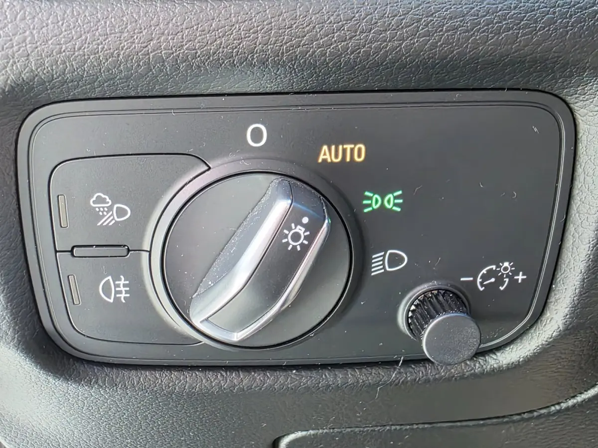 1.4 e-tron Sport Pro Line plus | PANO | B&O | RS SEATS | BLACK OPTIEK