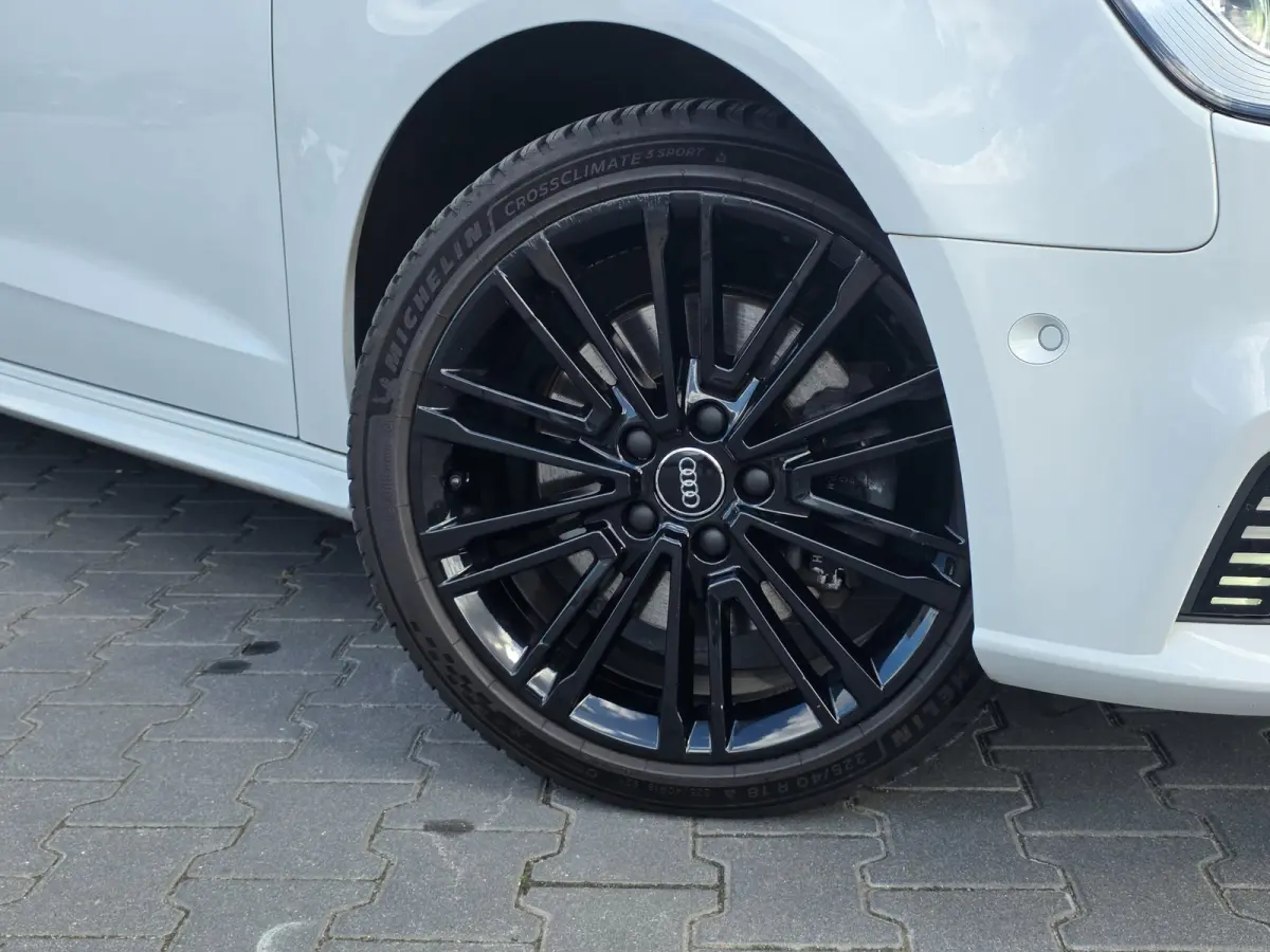 1.4 e-tron Sport Pro Line plus | PANO | B&O | RS SEATS | BLACK OPTIEK