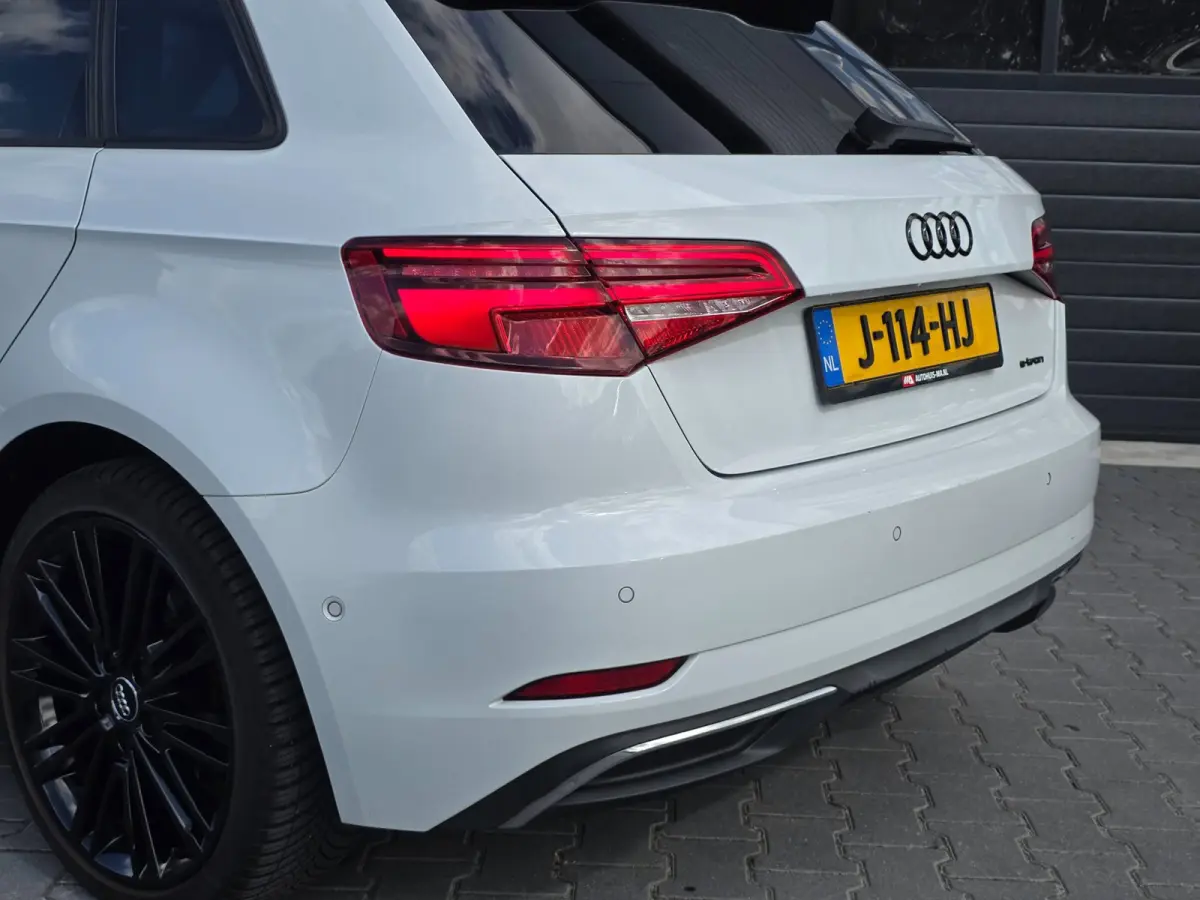 1.4 e-tron Sport Pro Line plus | PANO | B&O | RS SEATS | BLACK OPTIEK