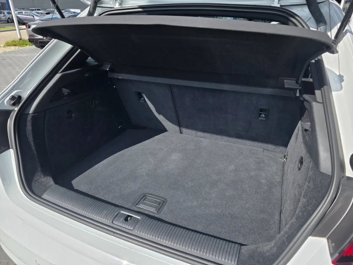 1.4 e-tron Sport Pro Line plus | PANO | B&O | RS SEATS | BLACK OPTIEK