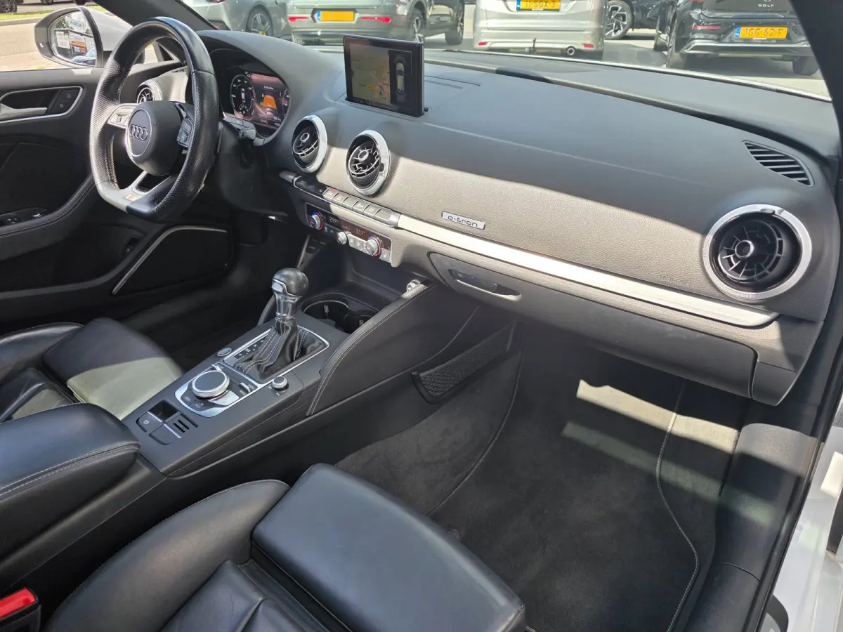1.4 e-tron Sport Pro Line plus | PANO | B&O | RS SEATS | BLACK OPTIEK