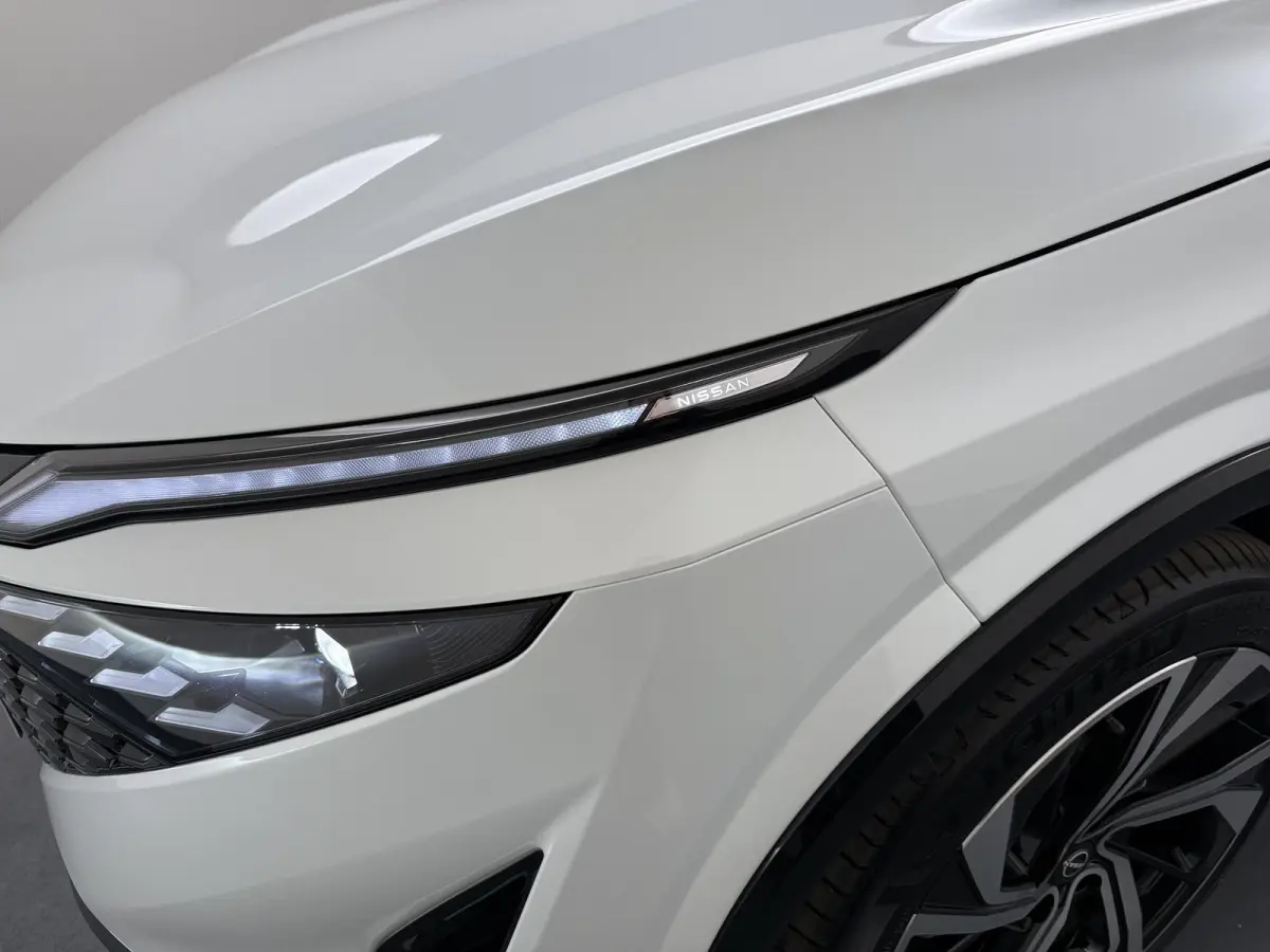 1.3 MHEV Xtronic Tekna Plus | € 3.000,- voorraadvoordeel | Bosé audio | Stoel- Stuur- & voorruitverwarming | 1800KG trekvermogen|