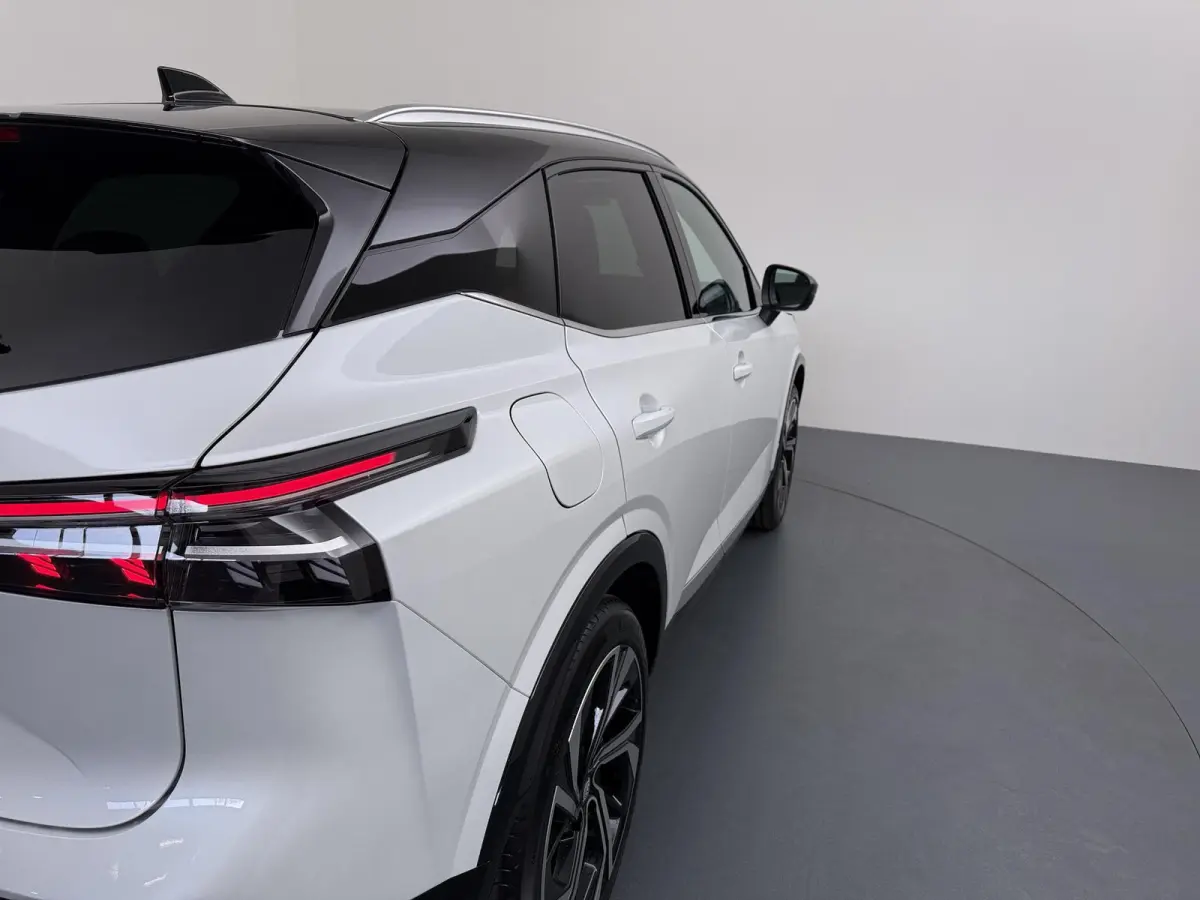 1.3 MHEV Xtronic Tekna Plus | € 3.000,- voorraadvoordeel | Bosé audio | Stoel- Stuur- & voorruitverwarming | 1800KG trekvermogen|