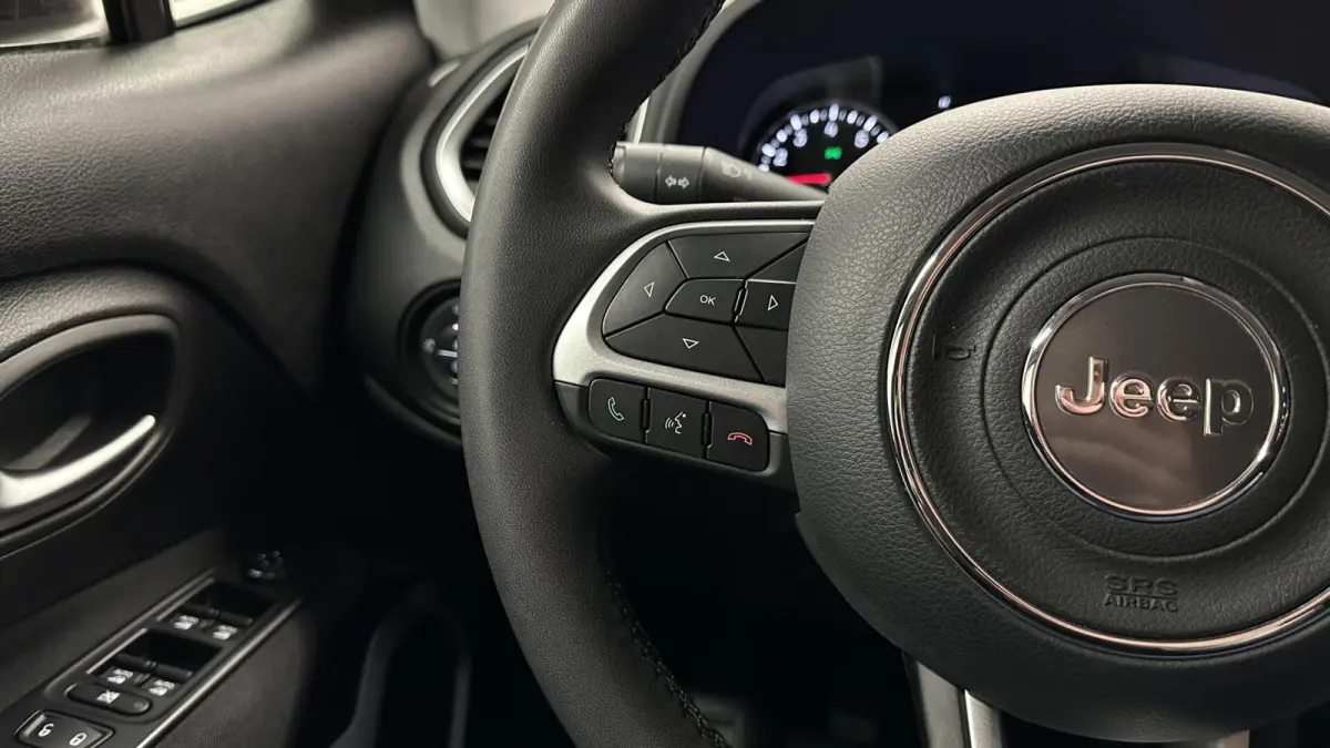 1.0T Longitude CRUISE CARPLAY NAVI ECC DAB.