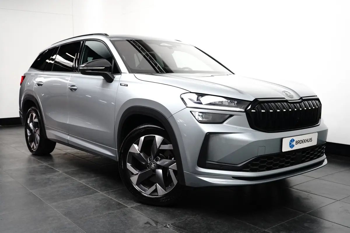 1.5 TSI 204PK iV DSG-6 Sportline | NAVIGATIE | STOEL + STUURVERW. | ELEKTR. A. KLEP | ELEKTR. BEST. STOEL | SFEERVERLICHTING