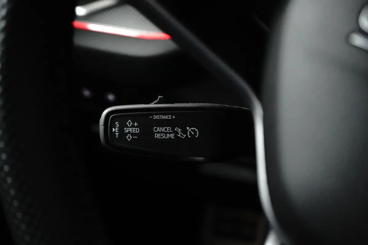 1.5 TSI 204PK iV DSG-6 Sportline | NAVIGATIE | STOEL + STUURVERW. | ELEKTR. A. KLEP | ELEKTR. BEST. STOEL | SFEERVERLICHTING