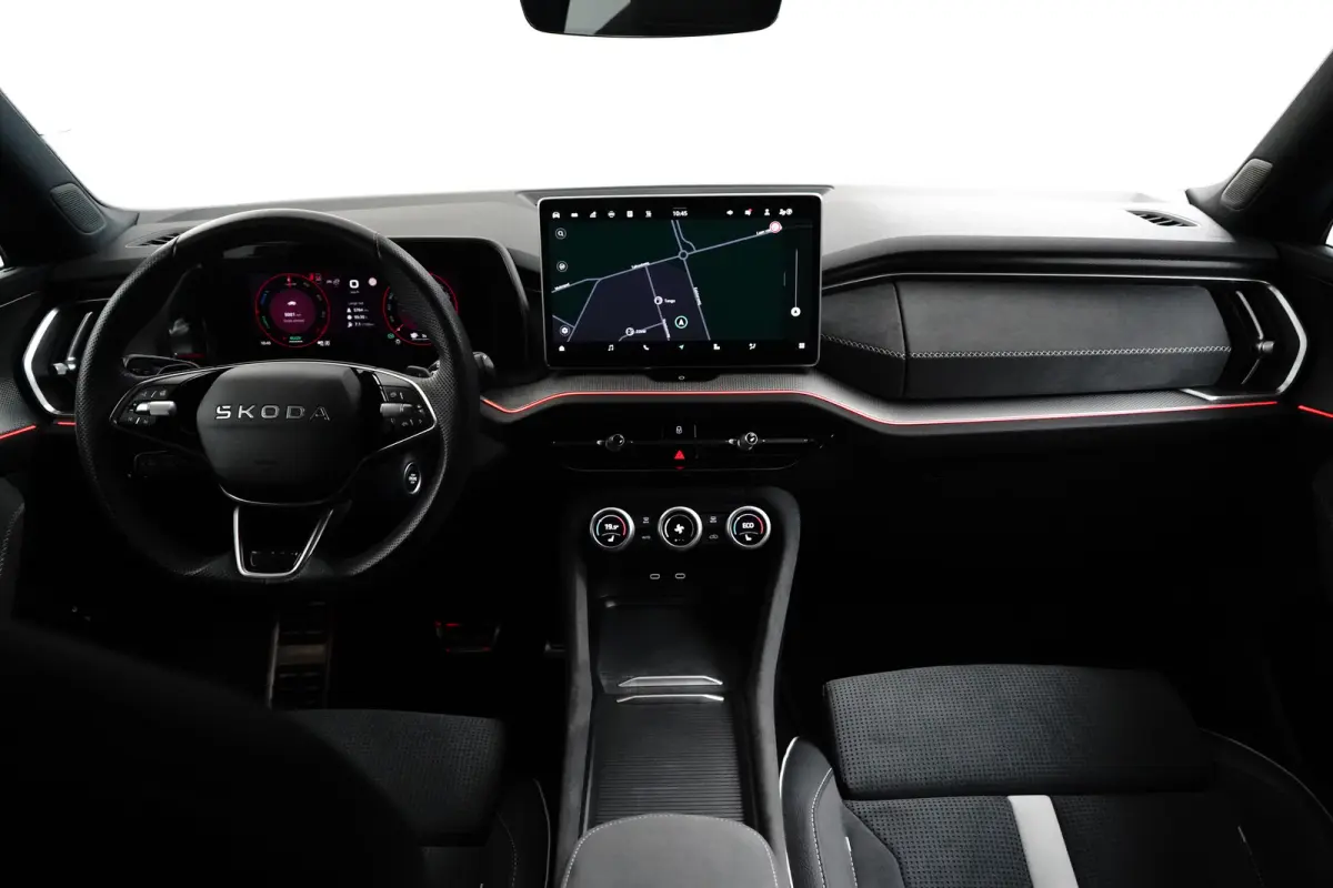1.5 TSI 204PK iV DSG-6 Sportline | NAVIGATIE | STOEL + STUURVERW. | ELEKTR. A. KLEP | ELEKTR. BEST. STOEL | SFEERVERLICHTING