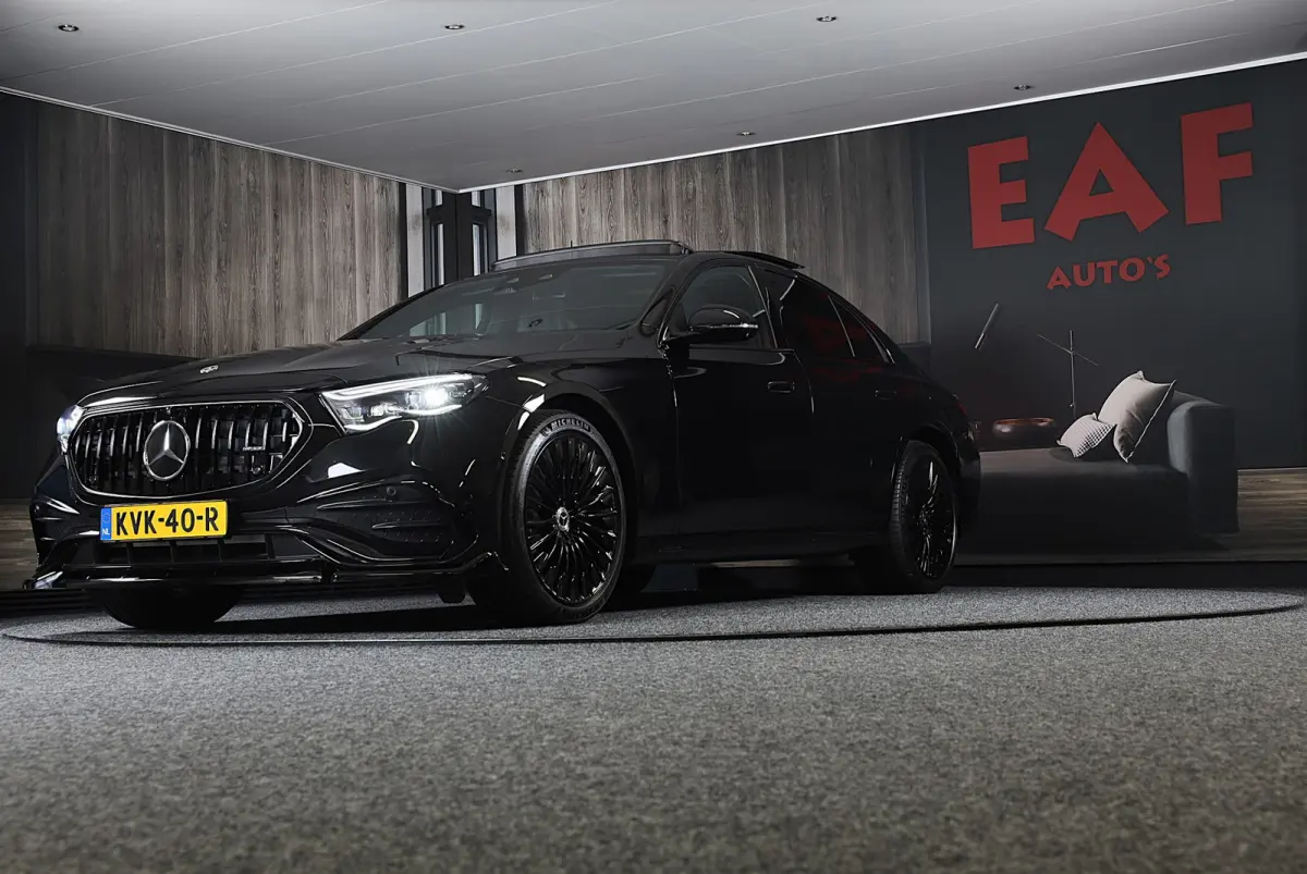 300 e AMG 53 Look / Massage / Burmester 4D / Head Up / 360 Camera / Acc / Elek Stoelen / Open Pano / 20 Inc