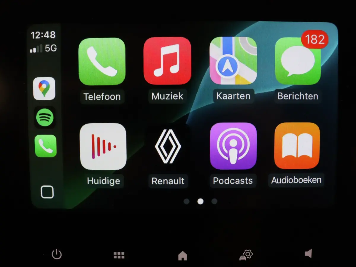 E-Tech Full Hybrid 145pk evolution Airco | Camera | Carplay | Parksens. achter