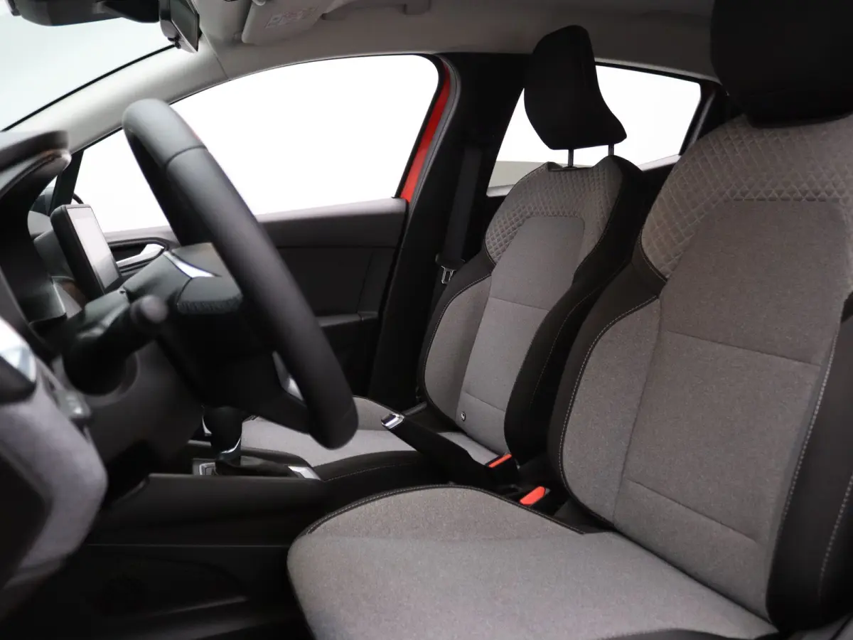 E-Tech Full Hybrid 145pk evolution Airco | Camera | Carplay | Parksens. achter