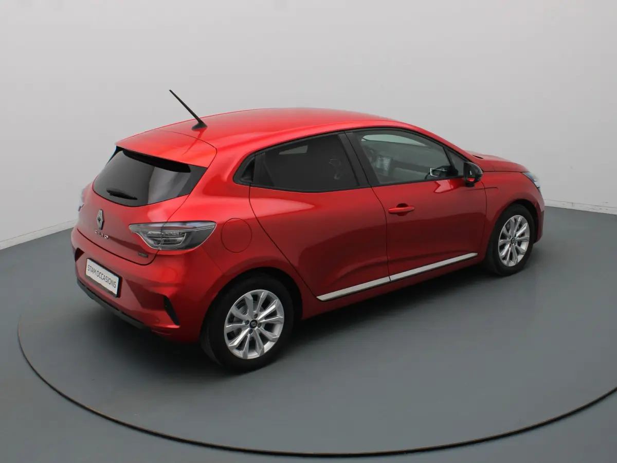E-Tech Full Hybrid 145pk evolution Airco | Camera | Carplay | Parksens. achter