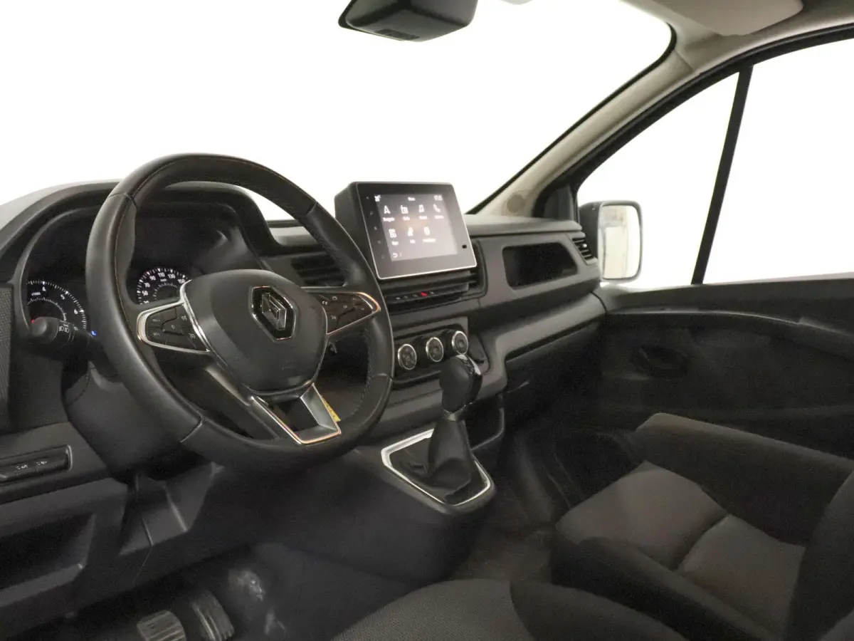 2.0 Blue dCi 130PK L2H1 Advance Automaat Airco Bluetooth Camera Cruise PDC Trekhaak