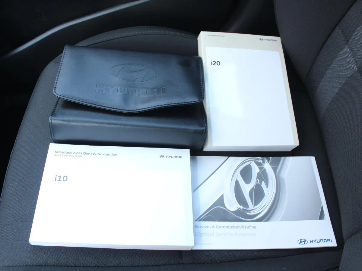 1.0 T-GDI Comfort Smart / Navigatie + Apple Carplay/Android Auto / Cruise Control / Airco / Achteruitrijcamera / Bluetooth /