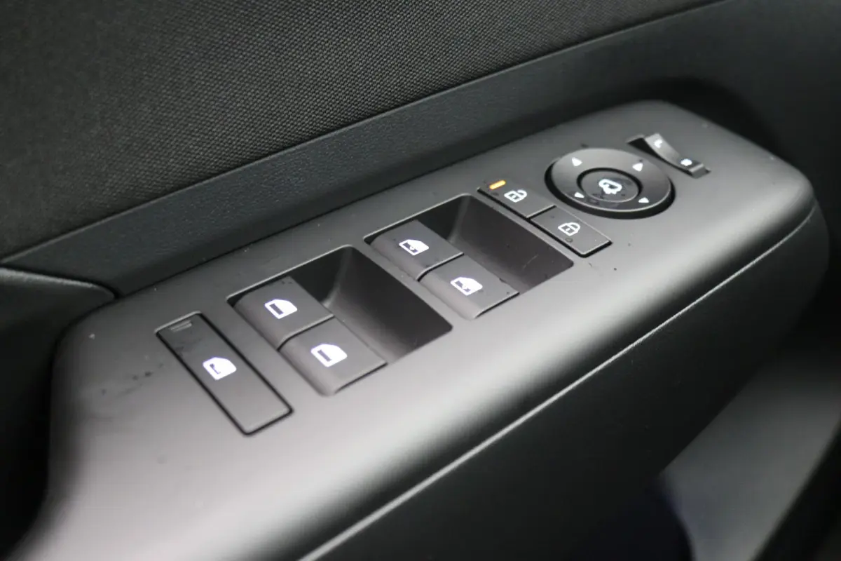 1.6 GDI HEV Comfort Smart ** Nieuw uit voorraad leverbaar **