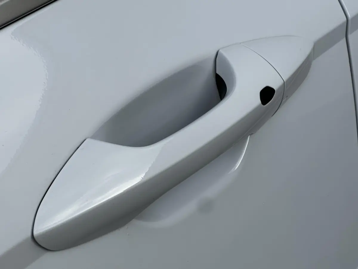 1.6 GDI HEV Comfort Smart ** Nieuw uit voorraad leverbaar **