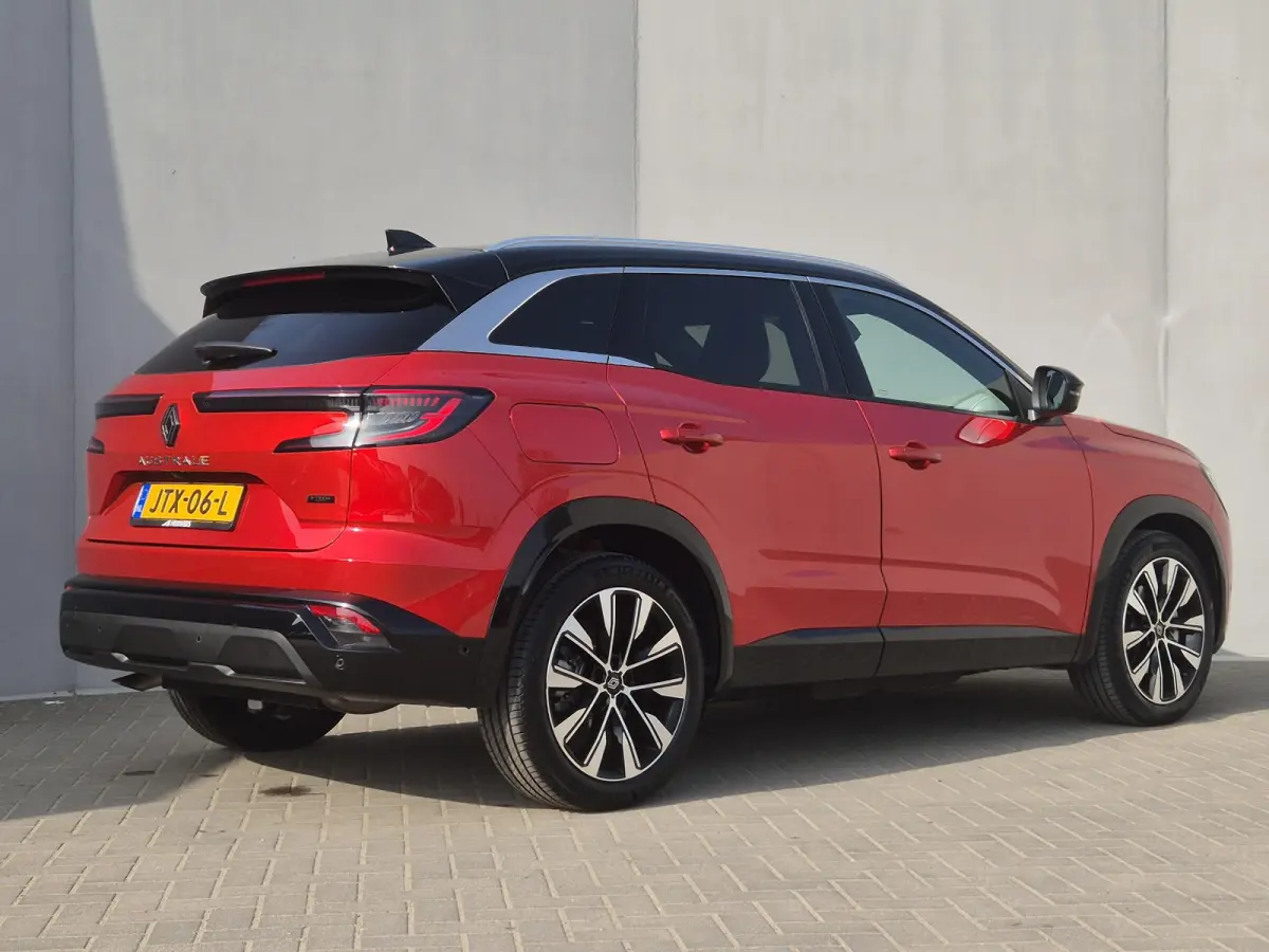 1.2 E-Tech full hybrid 200 techno / Fabrieksgarantie tot 02-2028 / Trekgewicht 1500 kg / Panoramadak / Rondomzicht camera / Apple Carplay Android Auto / Draadloze telefoon lader / Keyless En