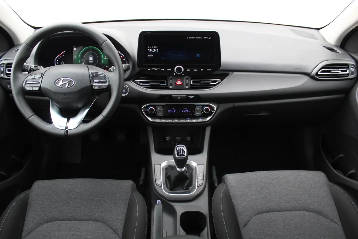 1.0 T-GDi MHEV Comfort Smart / Navigatie + Apple Carplay/Android Auto / Climate Control / Achteruitrijcamera / Cruise Control / Keyless Entry & Start /