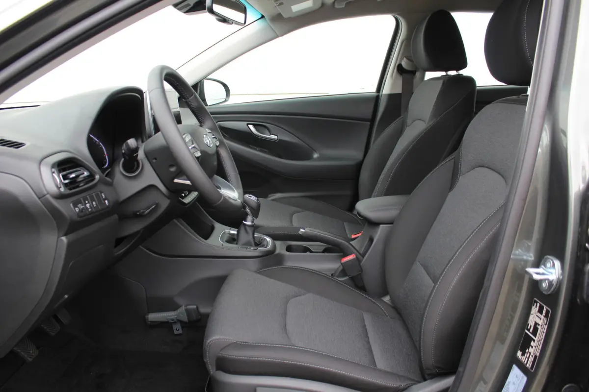 1.0 T-GDi MHEV Comfort Smart / Navigatie + Apple Carplay/Android Auto / Climate Control / Achteruitrijcamera / Cruise Control / Keyless Entry & Start /