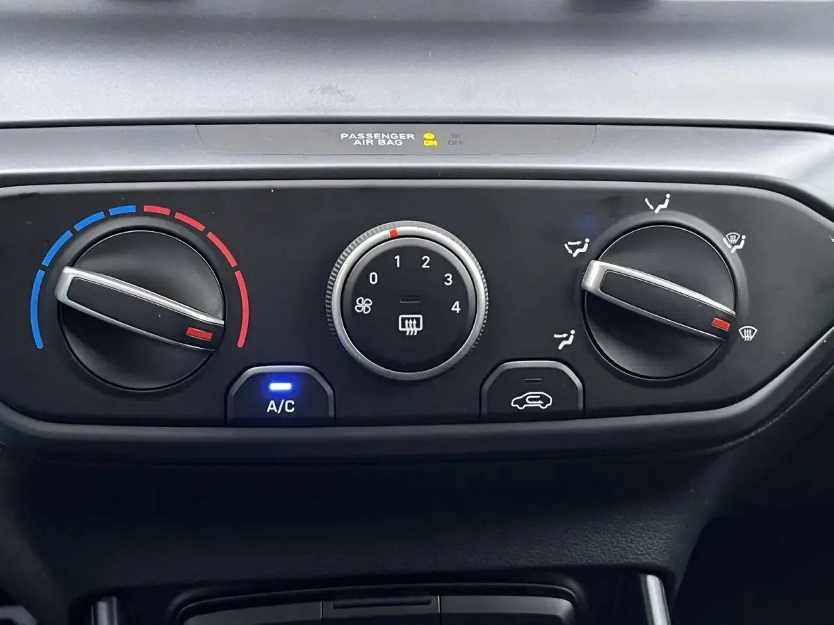 1.0 T-GDI Comfort / Navigatie / Achteruitrijcamera / Airco / Cruise Control / LED Dagrijverlichting /
