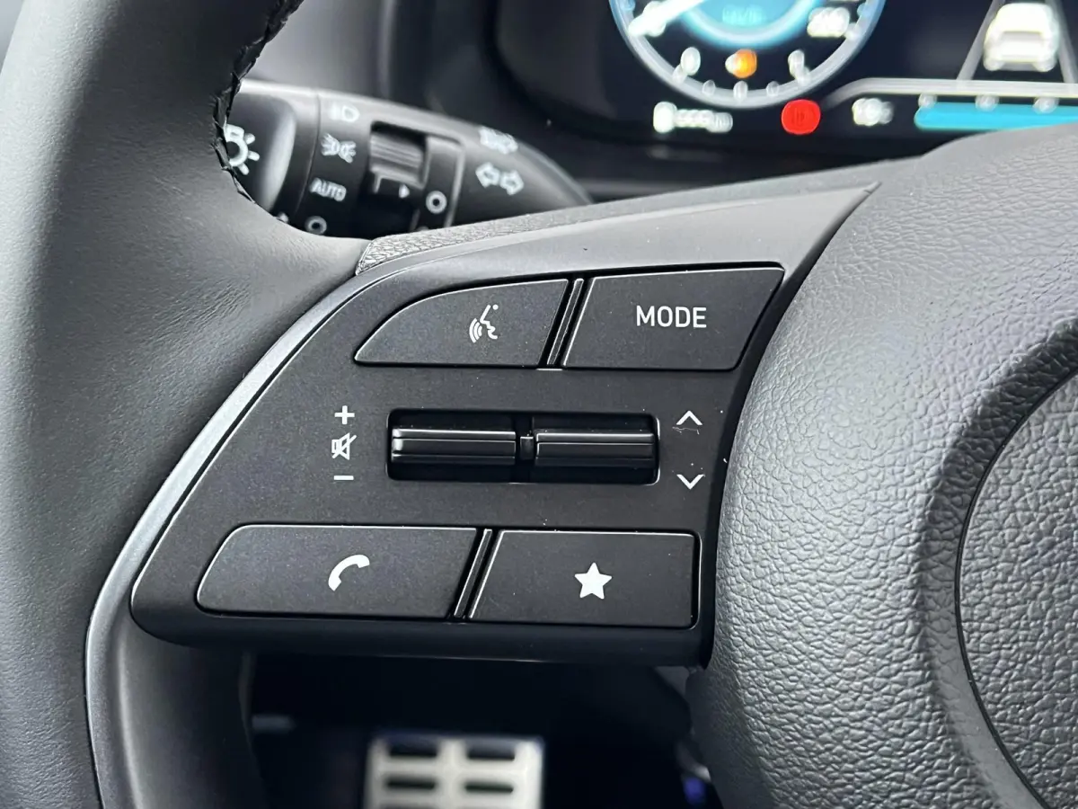 1.0 T-GDI Comfort / Navigatie / Achteruitrijcamera / Airco / Cruise Control / LED Dagrijverlichting /