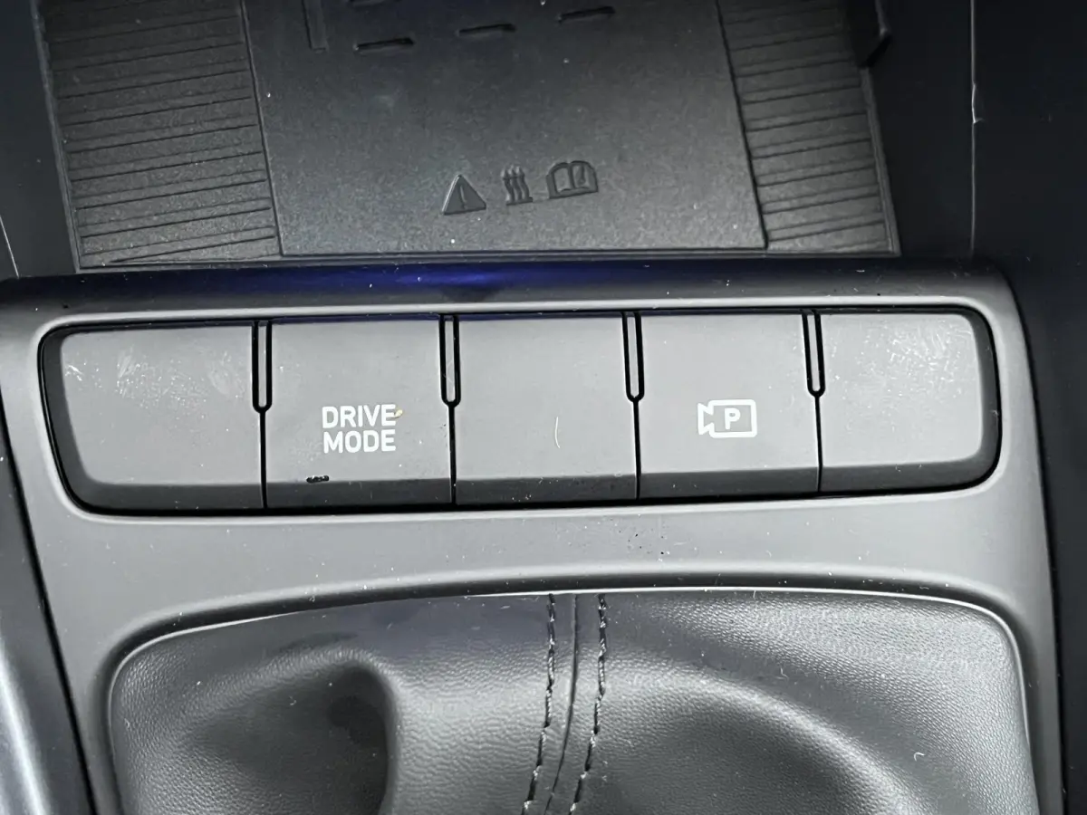 1.0 T-GDI Comfort / Navigatie / Achteruitrijcamera / Airco / Cruise Control / LED Dagrijverlichting /