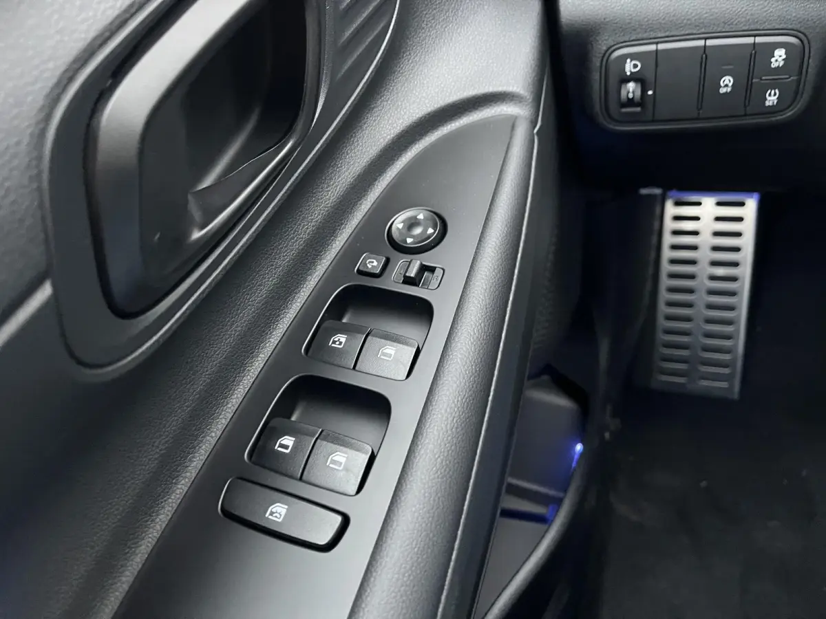 1.0 T-GDI Comfort / Navigatie / Achteruitrijcamera / Airco / Cruise Control / LED Dagrijverlichting /