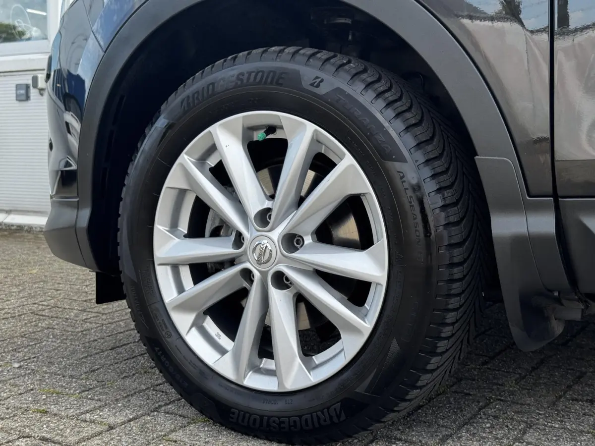 1.6 N-Connecta / Navigatie / Trekhaak (1500KG trekgewicht) / Stoelverwarming /