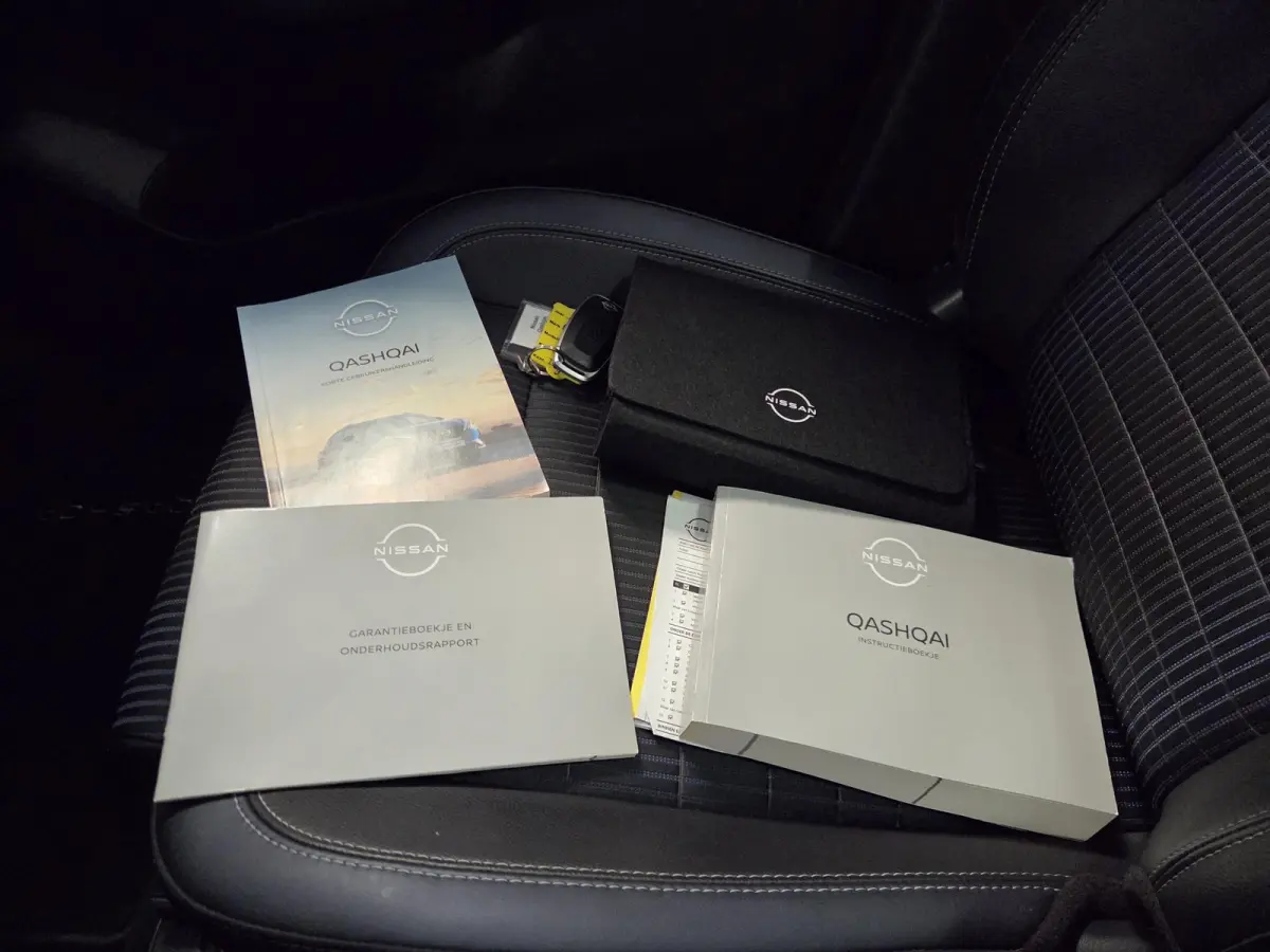 1.3 MHEV Tekna / NL Auto / Trekhaak 1400 KG / Panoramadak / All Seasonbanden / Half Lederen Bekleding / Navigatie / Elektrische Kofferbak / Adaptive Cruise Control / Climate Control / 360 Gr