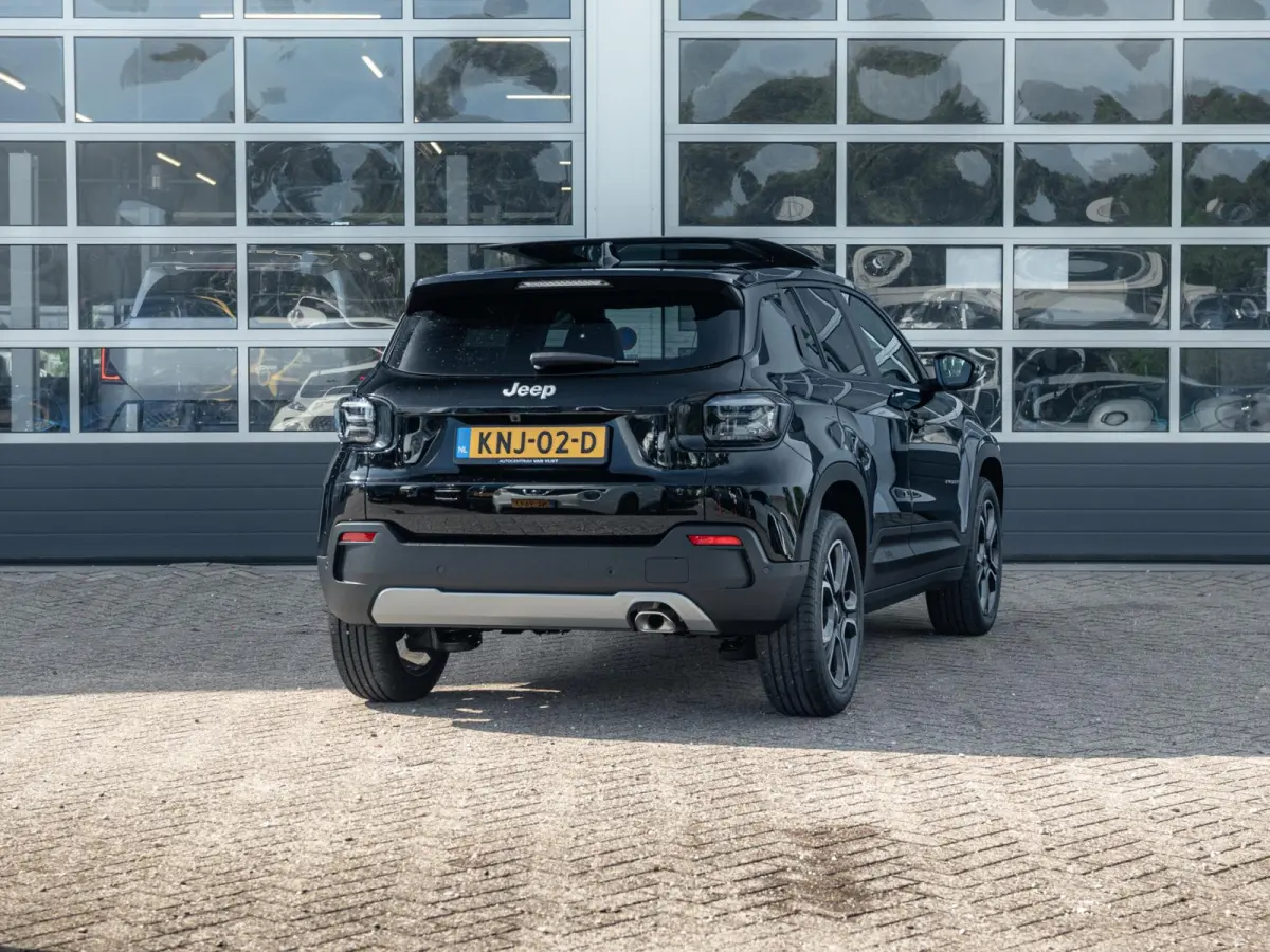 1.2 e-Hybrid Summit | Actieprijs! | Winter Pack | Schuif/Kanteldak | Infotainment &Convenience Pack