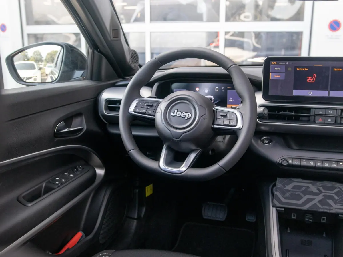 1.2 e-Hybrid Summit | Actieprijs! | Winter Pack | Schuif/Kanteldak | Infotainment &Convenience Pack
