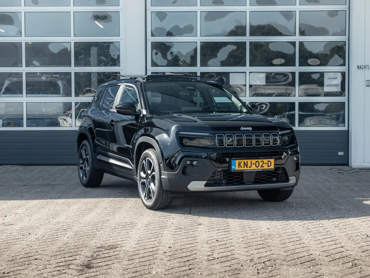 1.2 e-Hybrid Summit | Actieprijs! | Winter Pack | Schuif/Kanteldak | Infotainment &Convenience Pack
