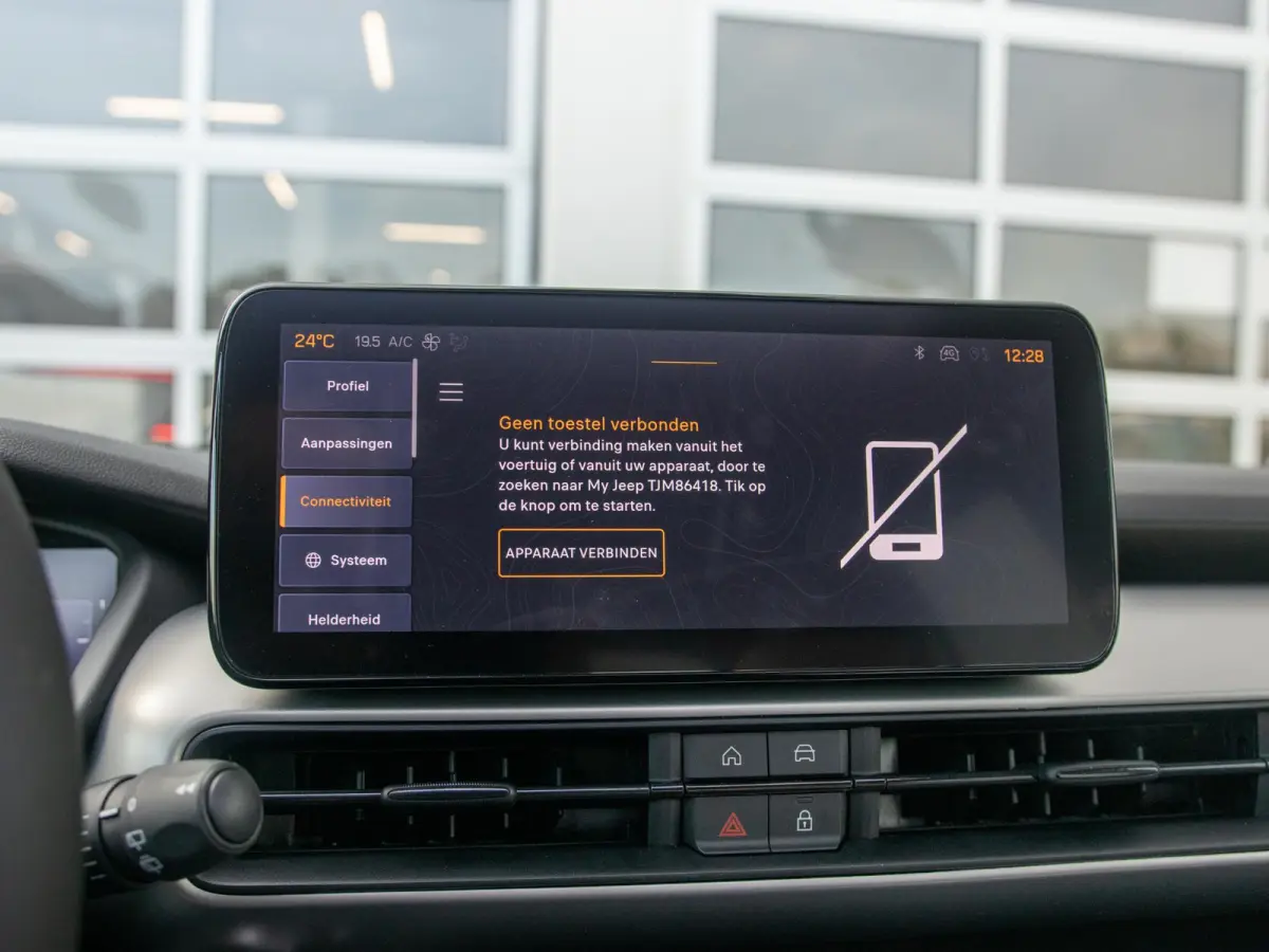 1.2 e-Hybrid Summit | Actieprijs! | Winter Pack | Schuif/Kanteldak | Infotainment &Convenience Pack